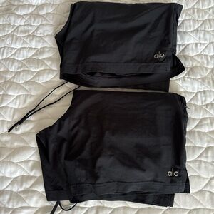 ALO Yoga Men’s Performance Shorts with built in shorts- S